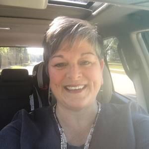 Meet your Posher, Kim